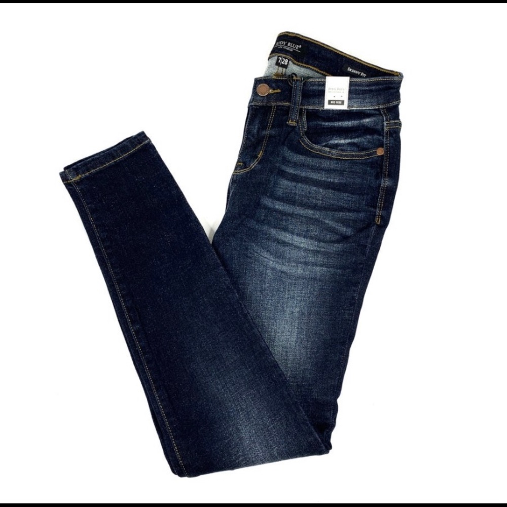 JUDY BLUE Best of the best non-distressed skinnies